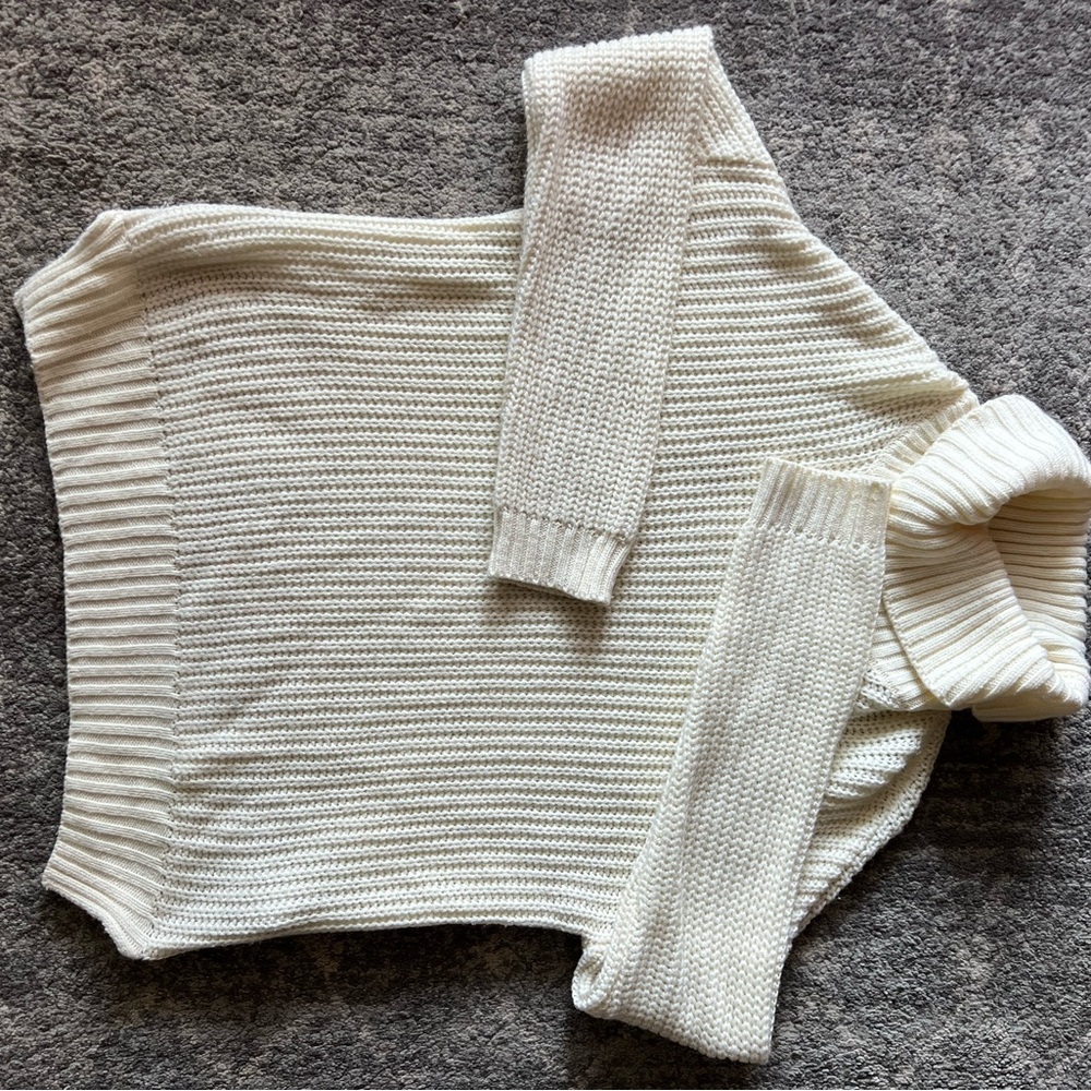 Forever 21 Cream Turtleneck Sweater
